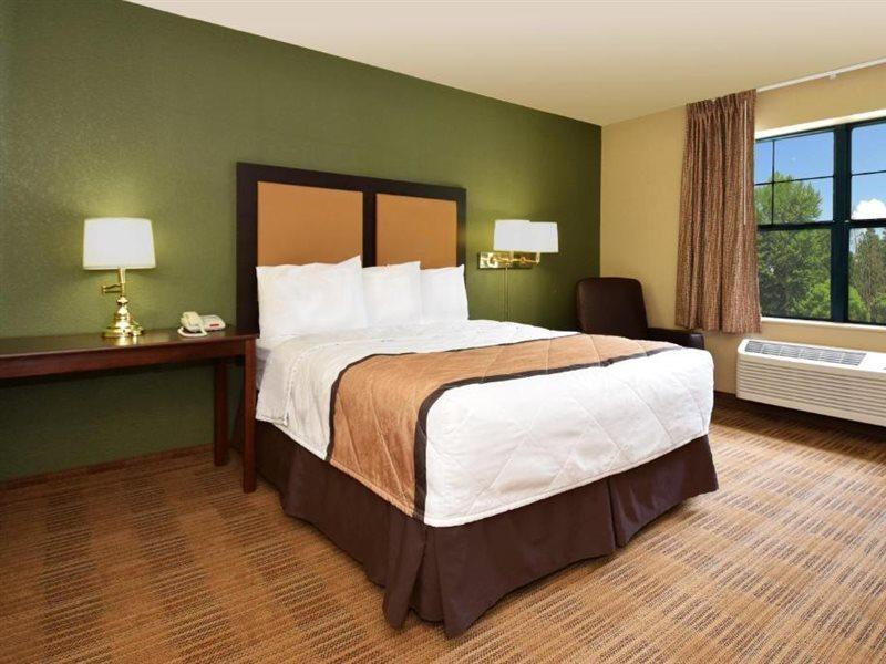 เอ็กซ์เทนด์ สเตย์ อเมริกา เดนเวอร์ พาร์ค เมดโดวส์ Hotel โลนทรี ภายนอก รูปภาพ