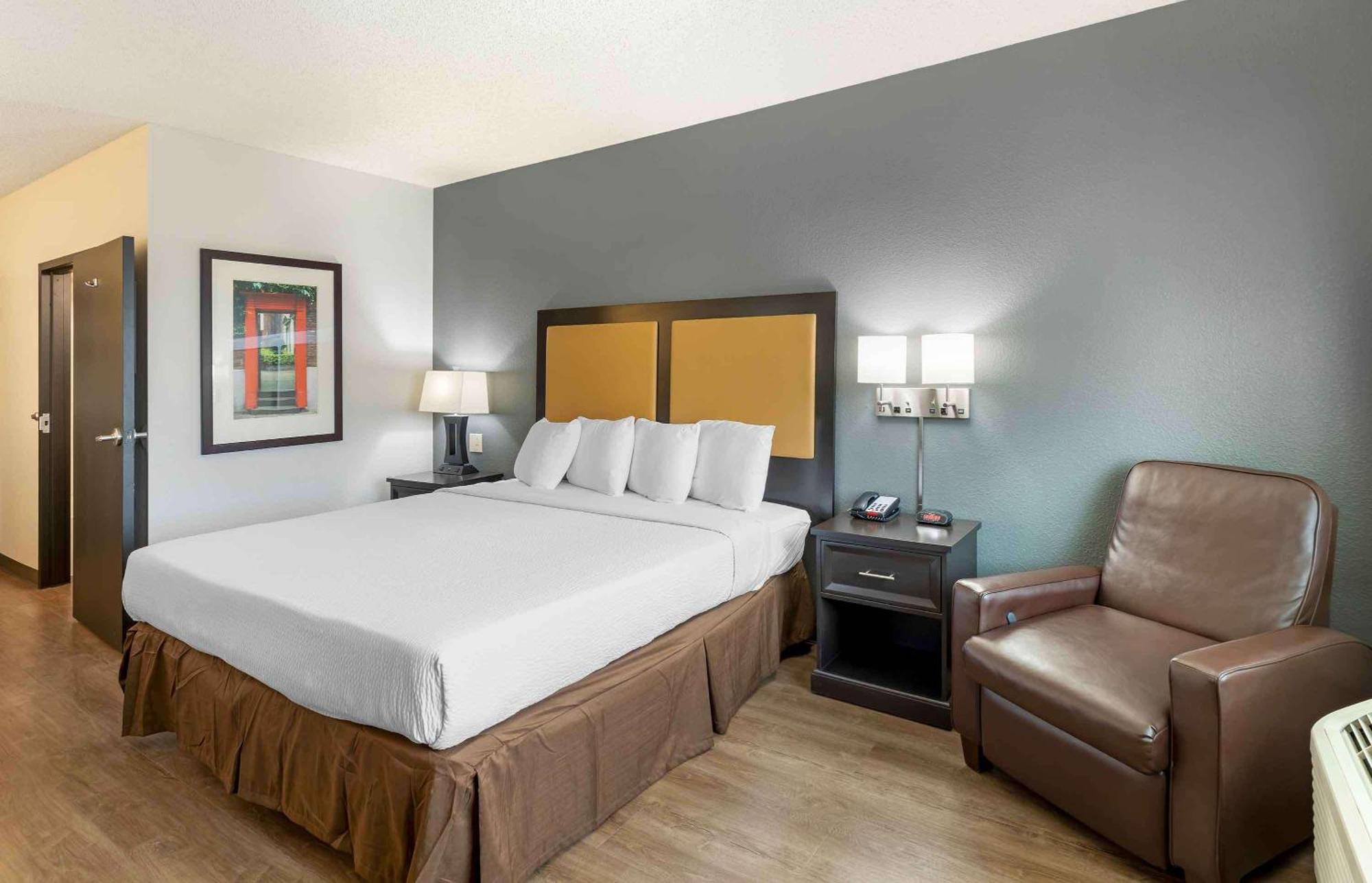 เอ็กซ์เทนด์ สเตย์ อเมริกา เดนเวอร์ พาร์ค เมดโดวส์ Hotel โลนทรี ภายนอก รูปภาพ